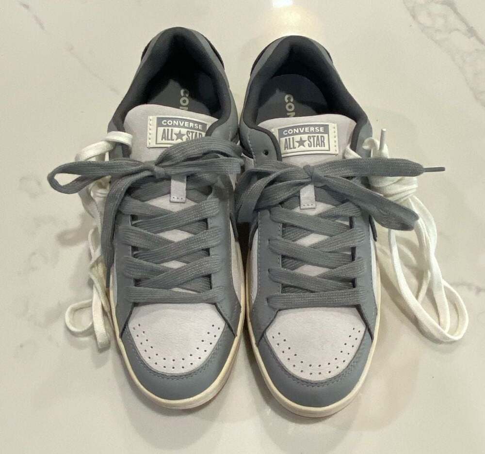 Converse Rival Low Grey White Gum Sole Unisex Size 9 NWOT